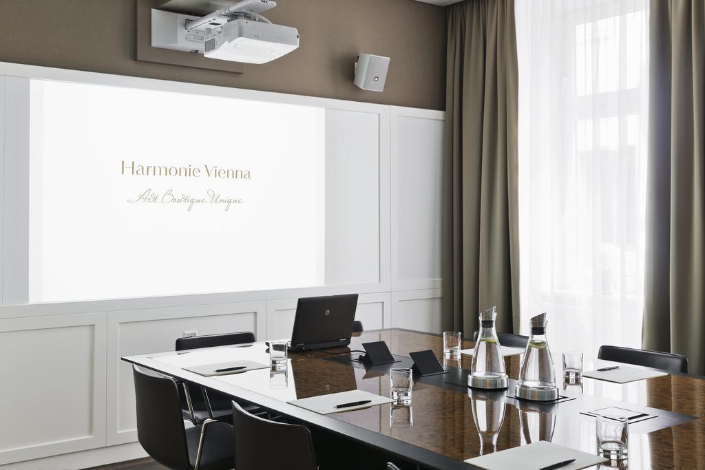 Hotel The Harmonie Vienna, Bw Premier Collection 4*